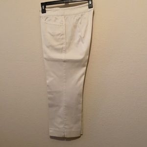 Ann Taylor White Cropped Pants